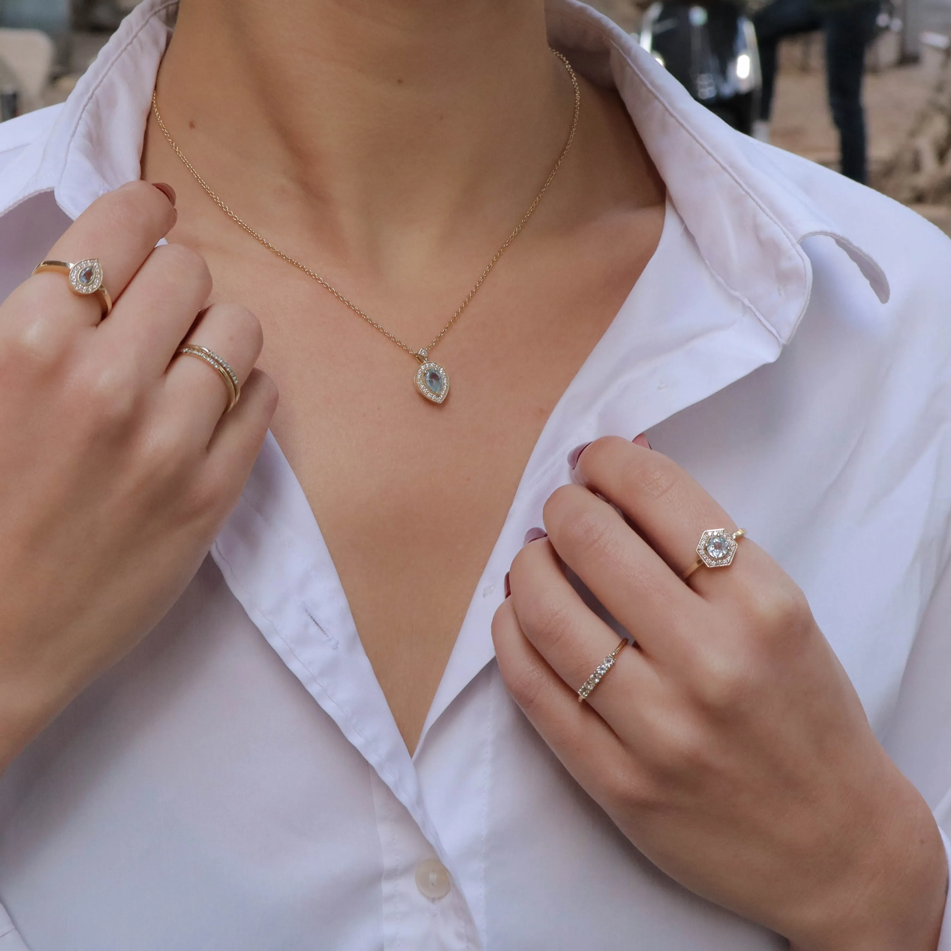 Amy Gold Ring with Aquamarine