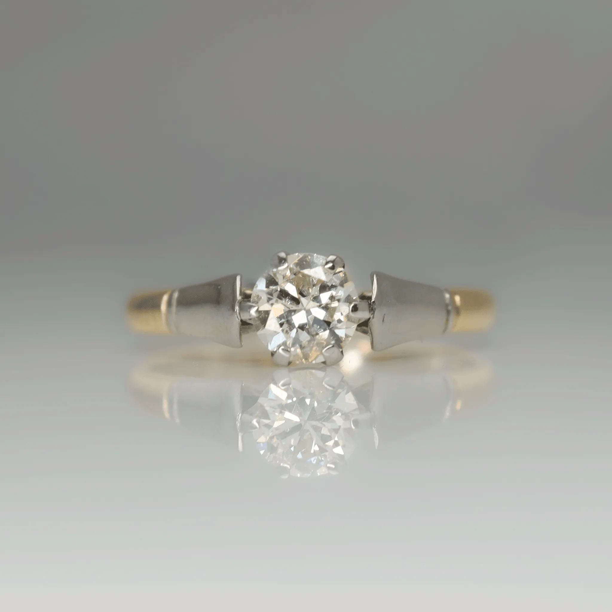 Art Deco 1930'3 Diamond Solitaire Ring