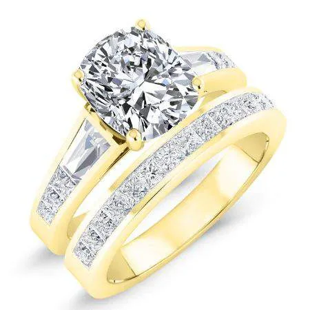 Bergamot Diamond Matching Band for Cushion Center (Band Only. Engagement Ring Not Included)