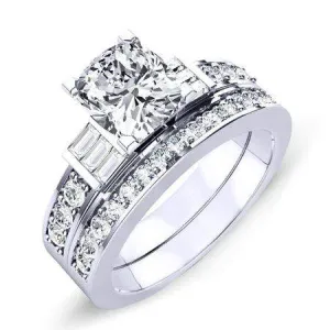 Daisy Diamond Matching Band for Cushion Center (Band Only. Engagement Ring Not Included)