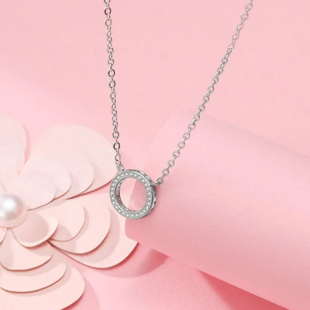 Hollow Round Design Pendant Necklace