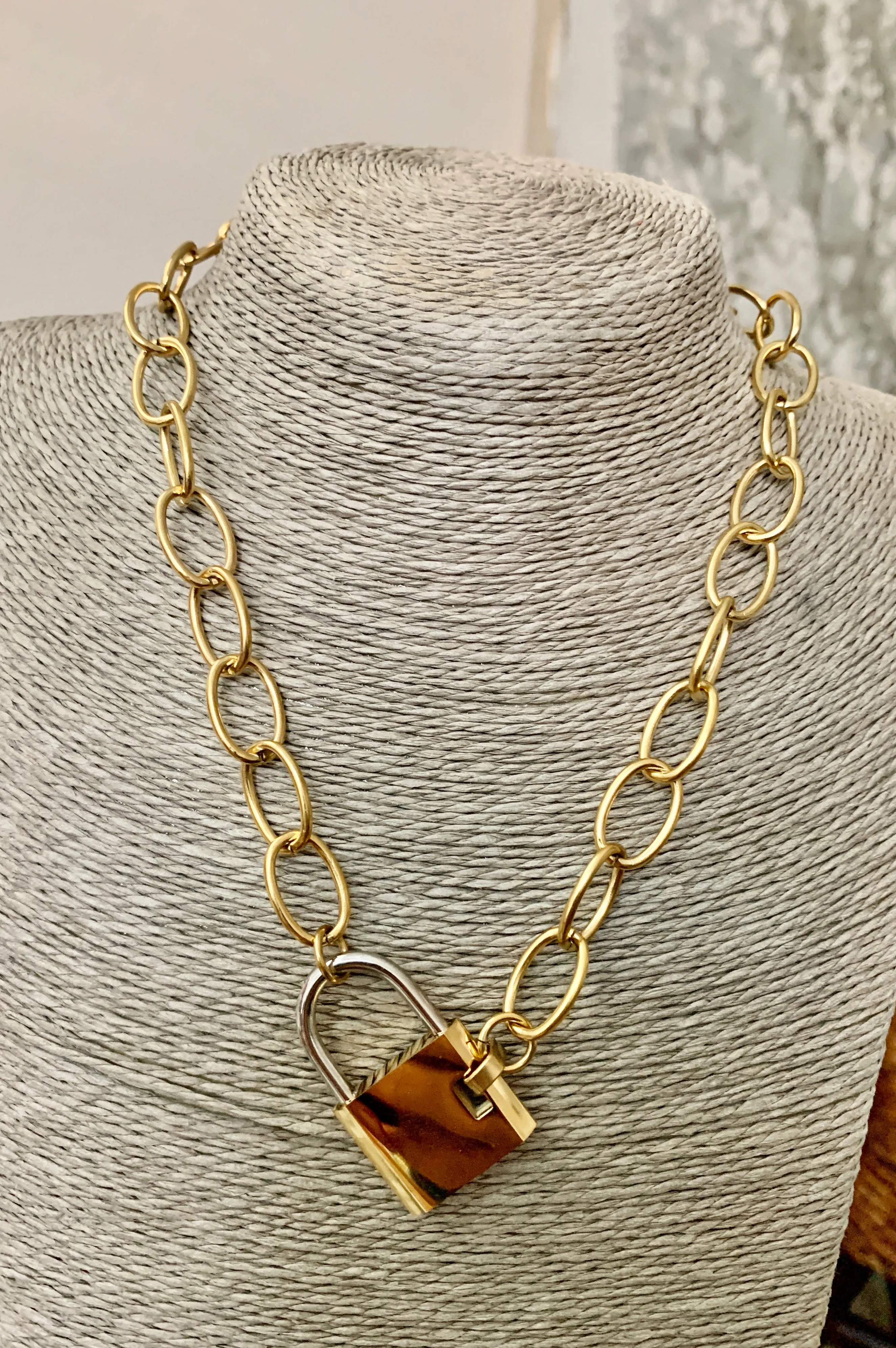 Padlock Collar Necklace w/Link Chain