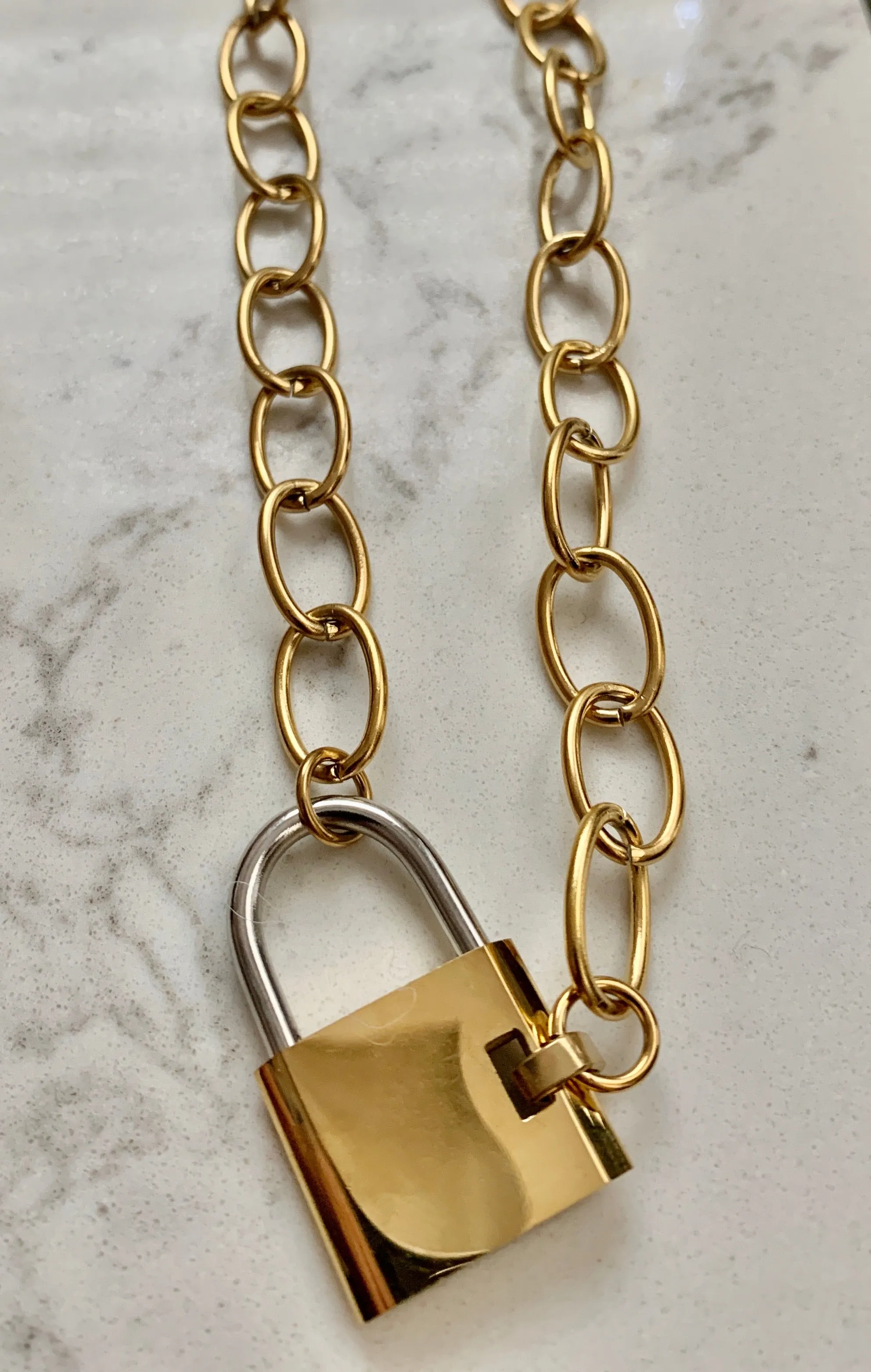 Padlock Collar Necklace w/Link Chain