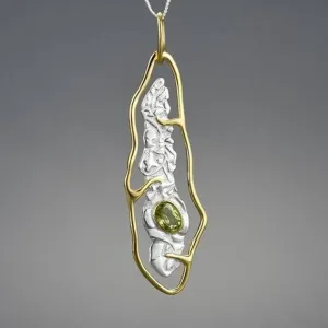 Stylish Natural Peridot Pendant