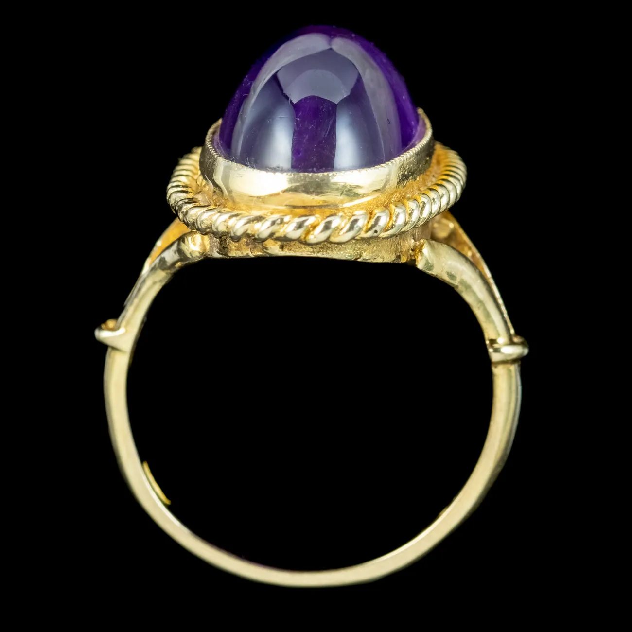 Vintage Amethyst Cocktail Ring 8ct Cabochon Dated 1974