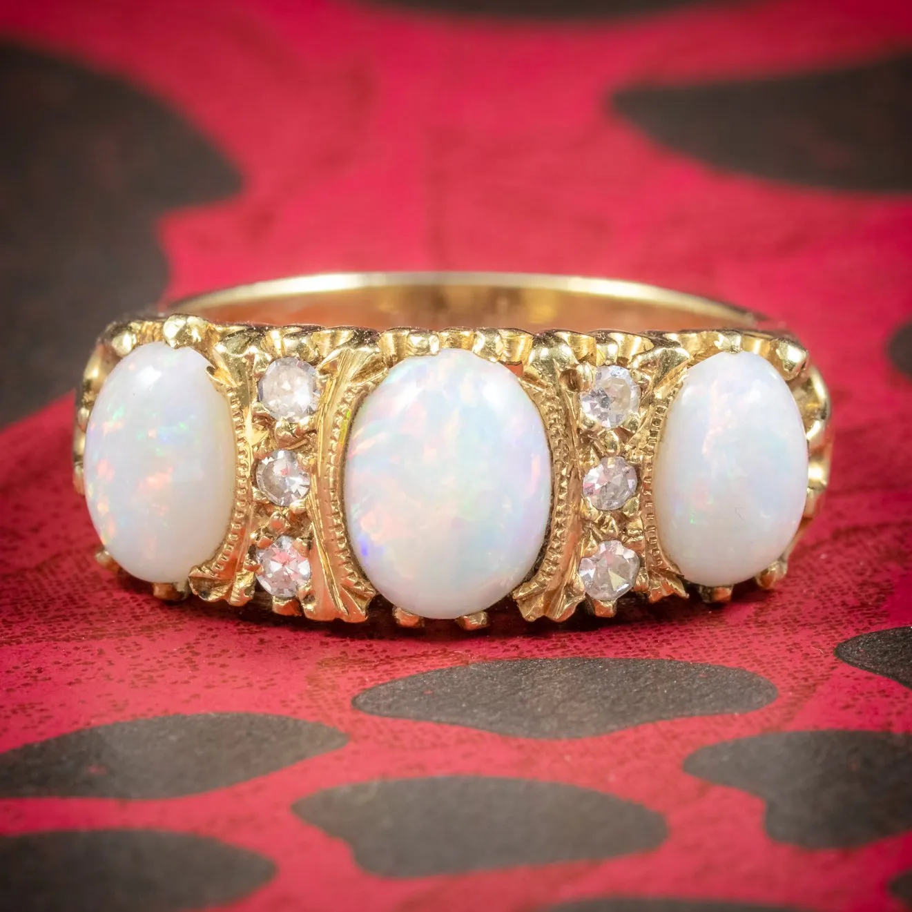 Vintage Natural Opal Trilogy Ring 18Ct Gold Dated London 1963